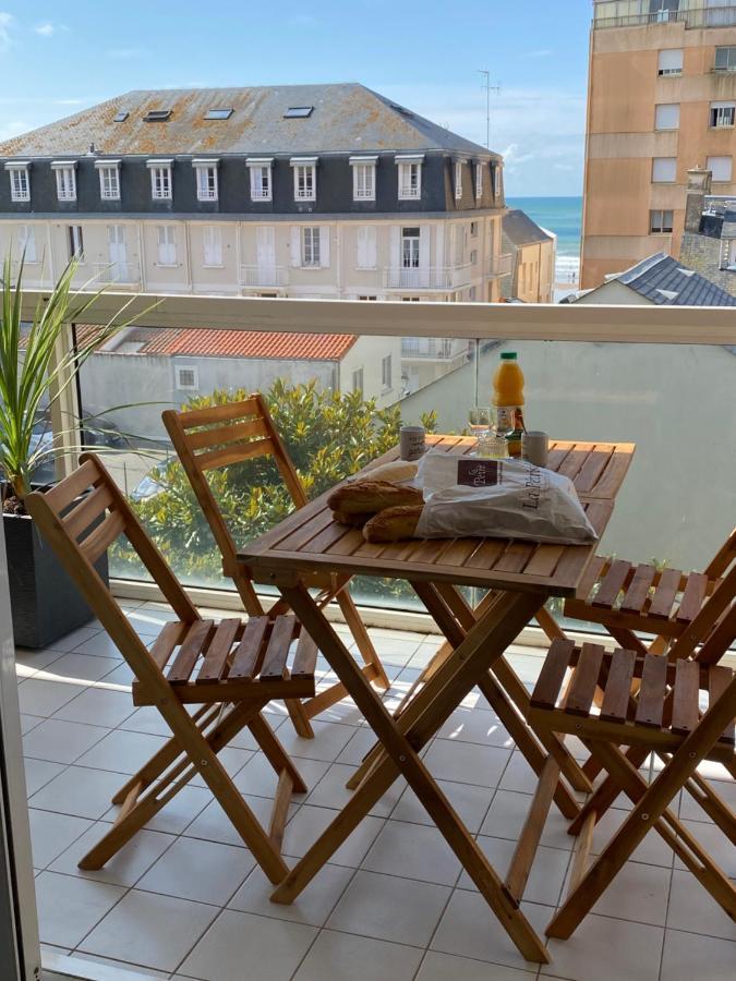 Le Kifanlo - Appartement Avec Une Grande Terrasse Vue Mer Et Plage A 100 M Les Sables-d'Olonne Ngoại thất bức ảnh